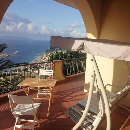Da Rosa E Ignazio Hostal Piraino Exterior foto