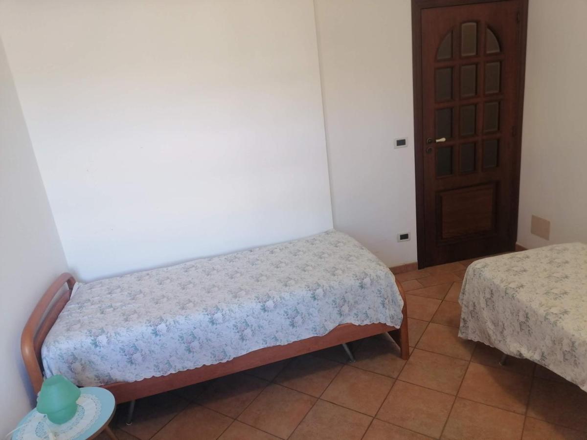 Da Rosa E Ignazio Hostal Piraino Exterior foto